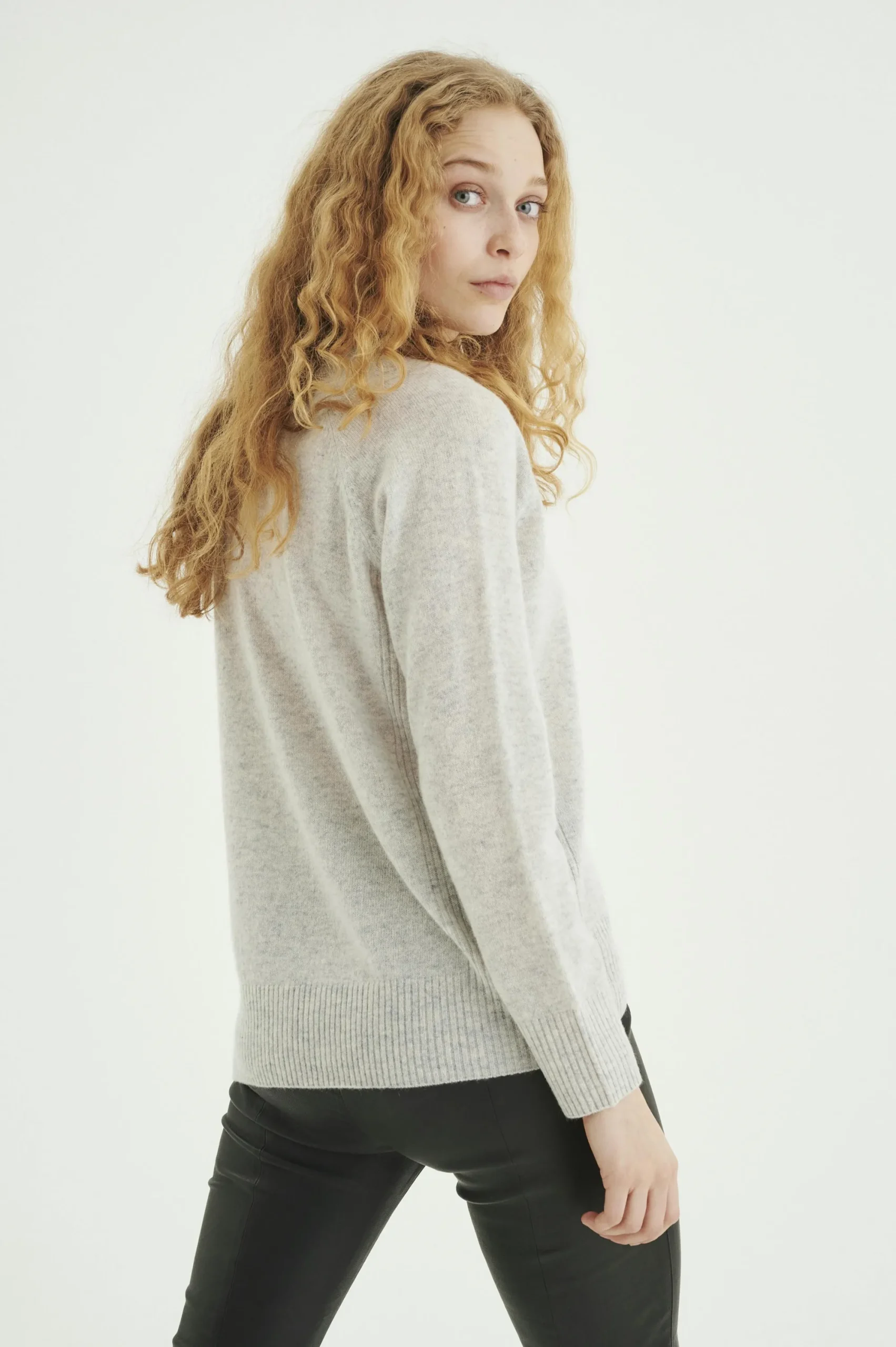 InWear Lukka V-neck Kasjmir Pullover* Genser