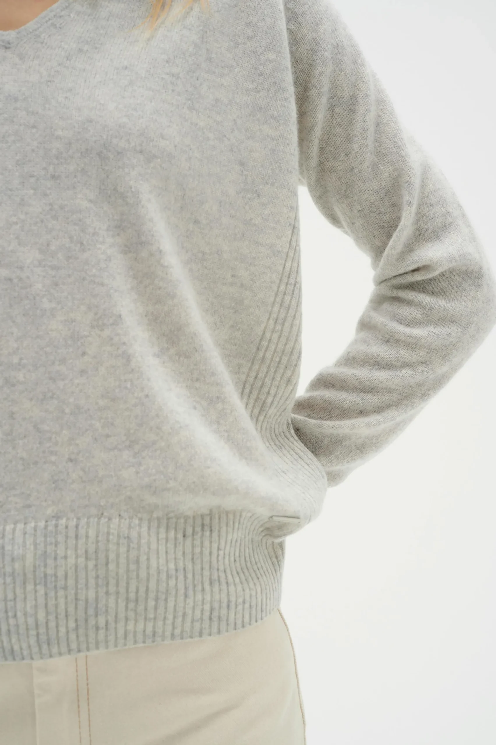 InWear Lukka V-neck Kasjmir Pullover* Genser
